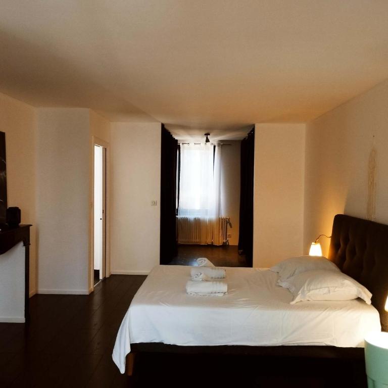 Very Chic Townhouse with Pool and Garage - Maison de Vacances - 20