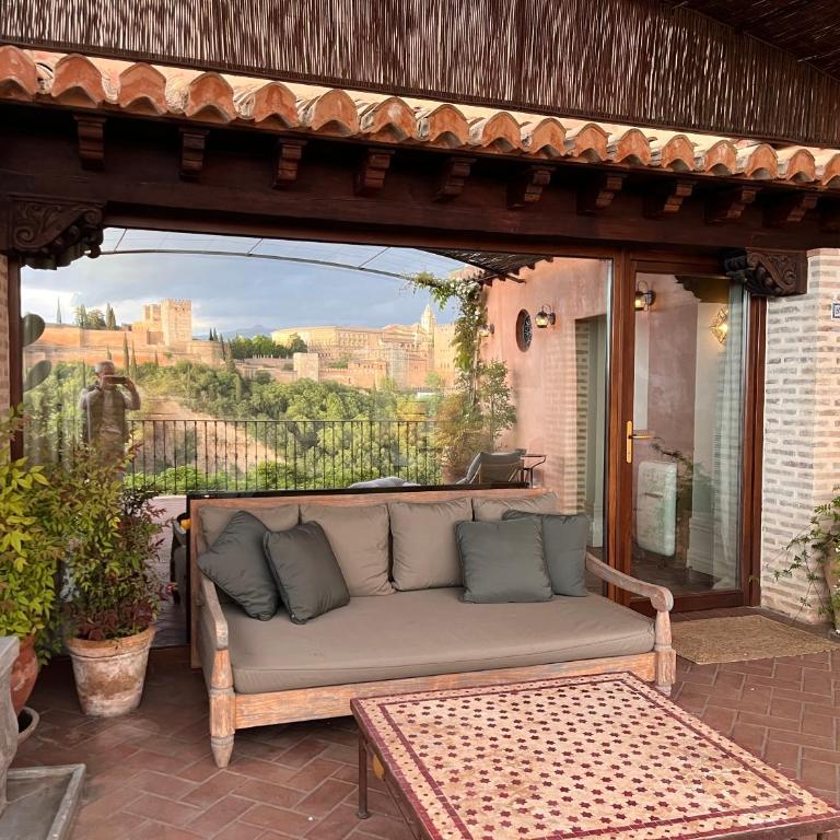 La Casa JuanRanas - Deluxe Double Room with Castle View - 19
