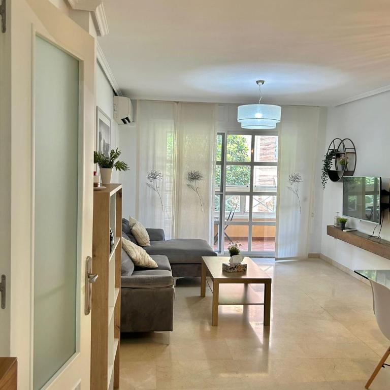 Mediterráneo Playa, a 3min del mar y con aire acondicionado - Apartamento de 4 dormitorios con balcón - 9