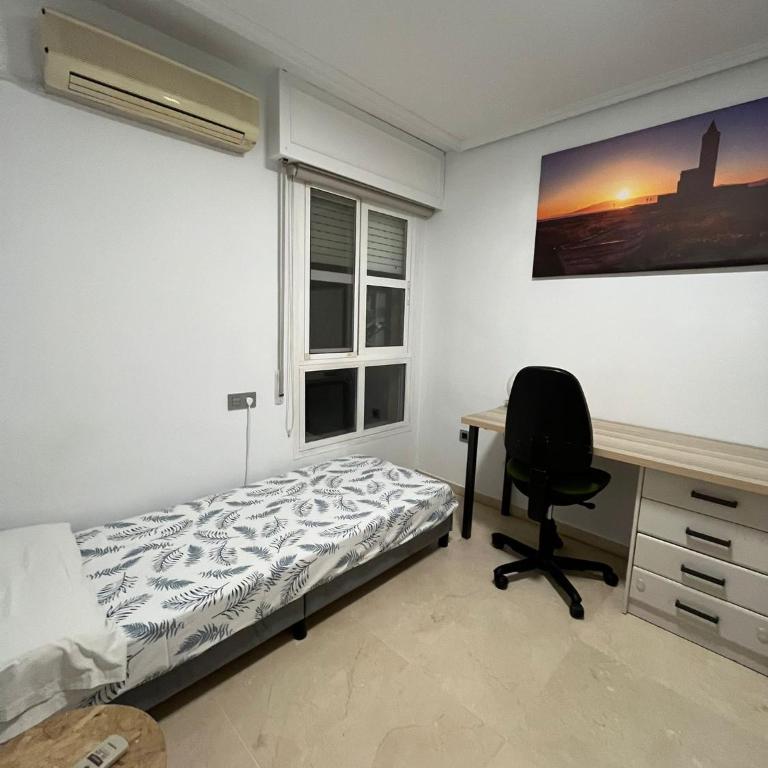 Mediterráneo Playa, a 3min del mar y con aire acondicionado - Apartamento de 4 dormitorios con balcón - 35