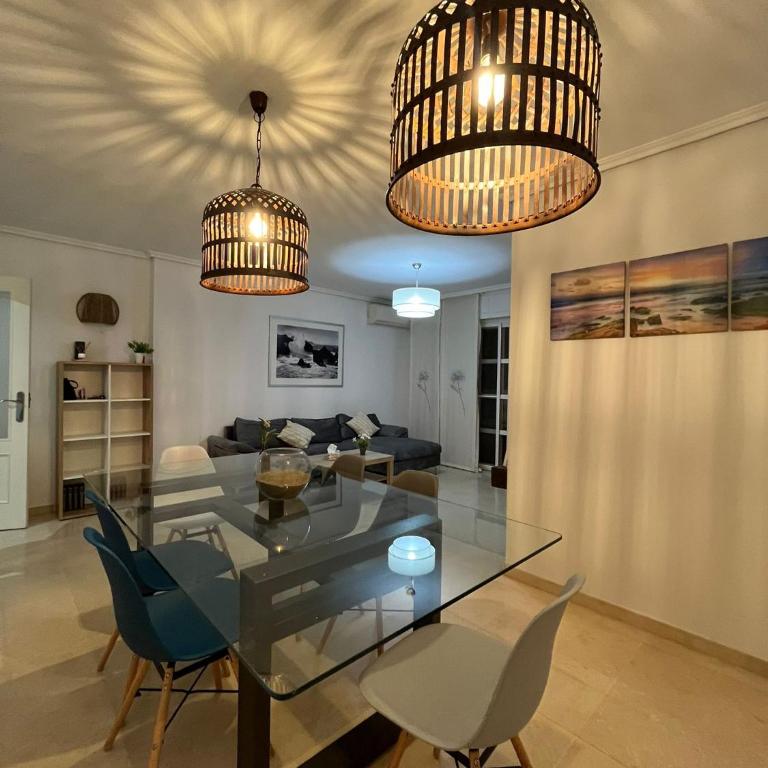 Mediterráneo Playa, a 3min del mar y con aire acondicionado - Apartamento de 4 dormitorios con balcón - 11