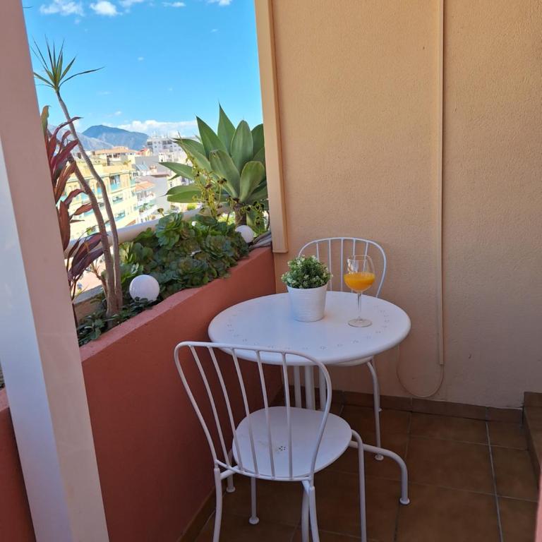 Ático fresco y luminoso con aparcamiento privado - Apartamento de 2 dormitorios - 3