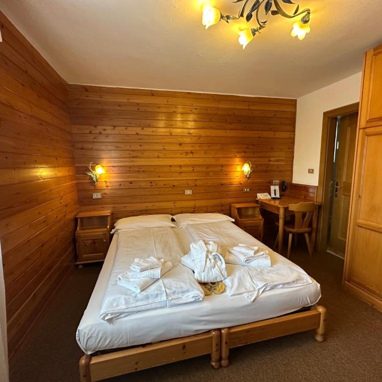 Hotel Arnika Wellness - Camera Standard Matrimoniale/Doppia con Letti Singoli - 6