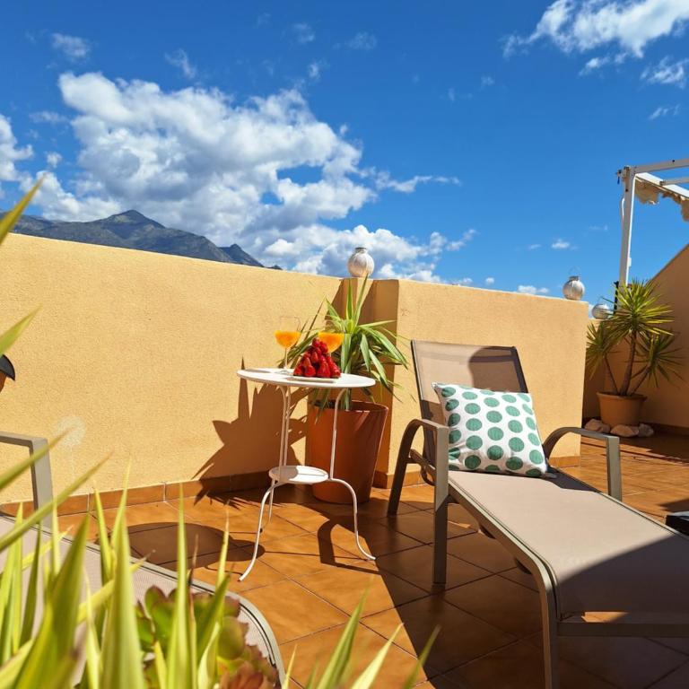 Ático fresco y luminoso con aparcamiento privado - Apartamento de 2 dormitorios - 12