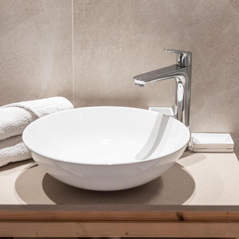 Dolomiti Luxury Mountain View BIKE FRIENDLY - Suite con Vasca Idromassaggio - 22