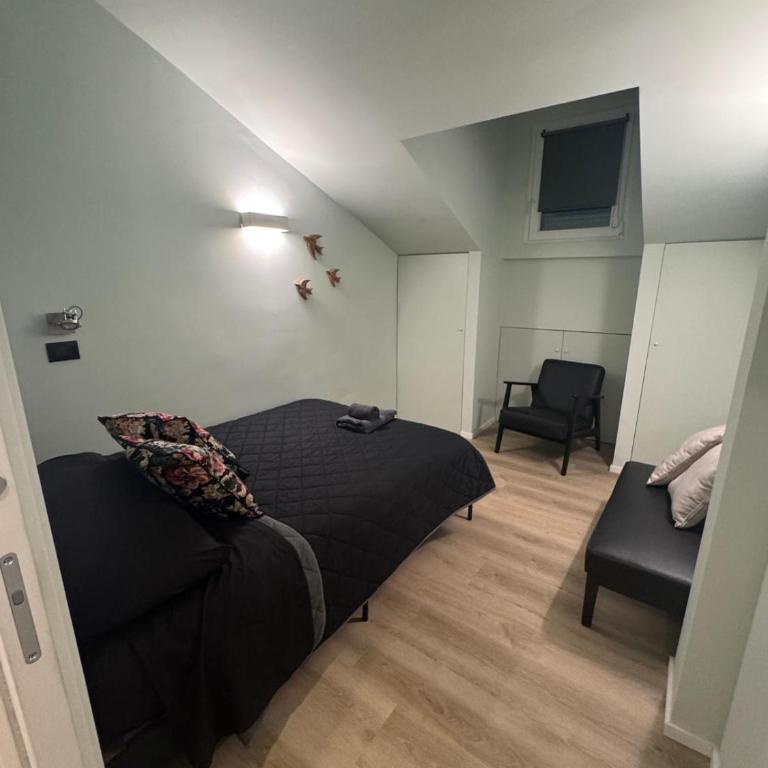Virtù Apartments - Two-Bedroom Apartment with Balcony - 35