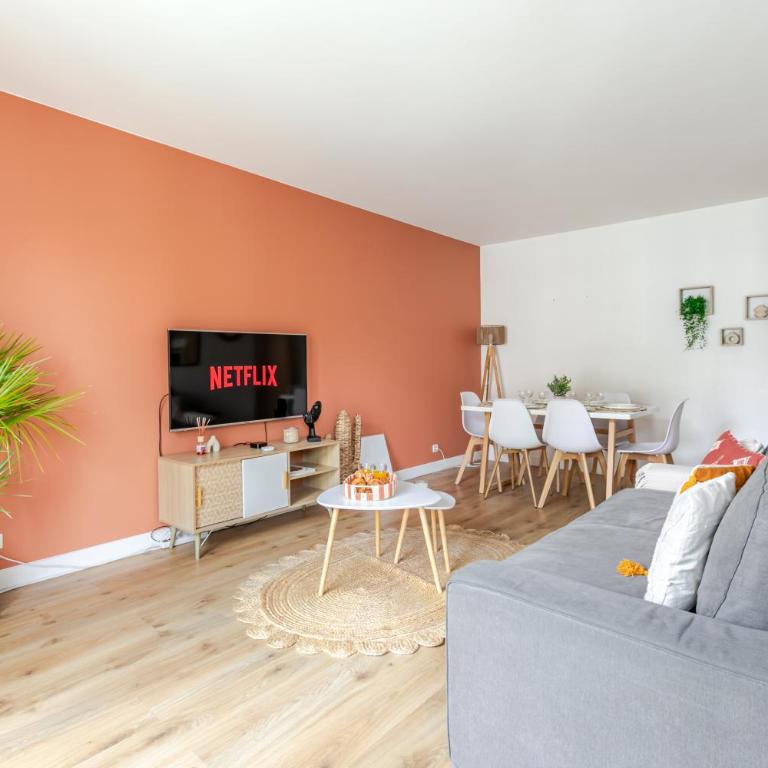 Le Chaleureux - 5' Disney - 3' Val d'Europe - Parking Free - Appartamento con 2 Camere da Letto - 12