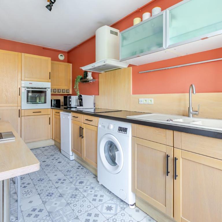 Le Chaleureux - 5' Disney - 3' Val d'Europe - Parking Free - Appartamento con 2 Camere da Letto - 14