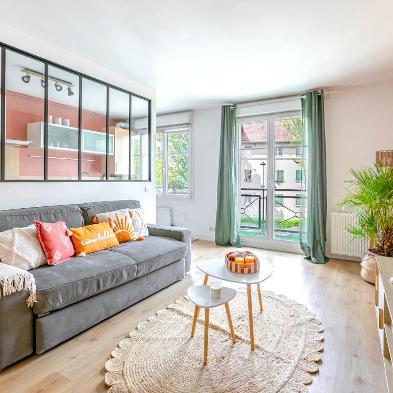Le Chaleureux - 5' Disney - 3' Val d'Europe - Parking Free - Appartamento con 2 Camere da Letto - 5