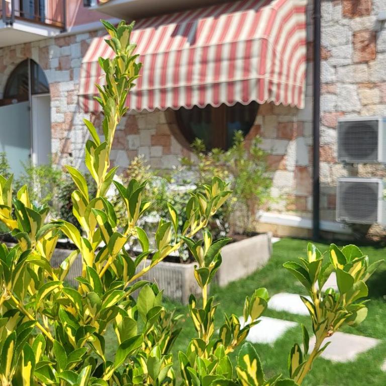 Villa Josefine Lake Front beach and Pool - Suite - 19