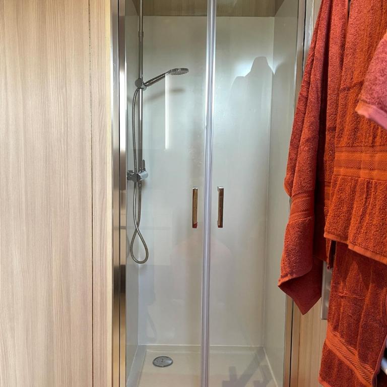 Cocon avec spa et vue imprenable - Studio - Vue sur Montagne - 17