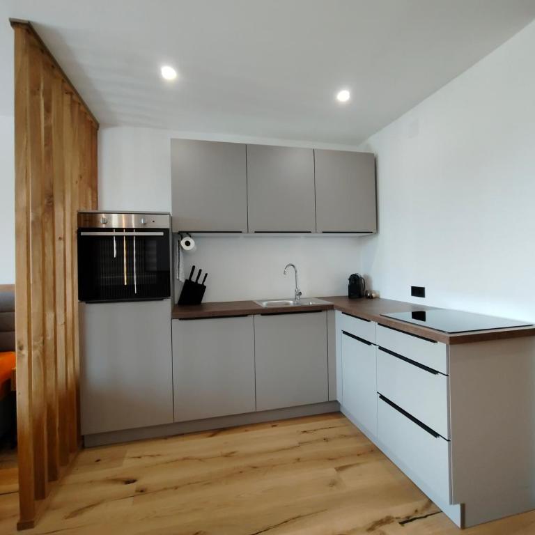 Suite Apartment modern getaway - Neu renoviert - Strobl am Wolfgangsee - Apartment mit Aussicht und Balkon - 8