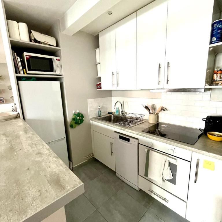 Comfort & Calm Near Arc de Triomphe - Appartement 2 Chambres Deluxe - 10