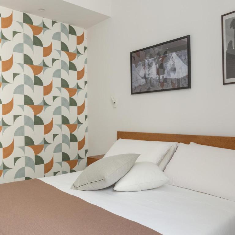 Thalassa Suites - Double Room with Balcony - 5