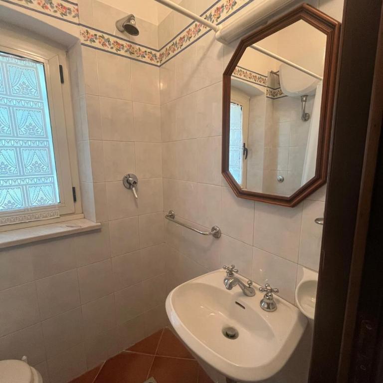 Chianti Villa with Private Park, 2 Apartments & Panoramic Views - Appartamento con 2 Camere da Letto - 14