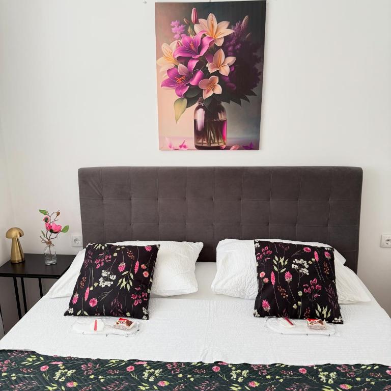 Prestige - Three-Bedroom Apartment - 16