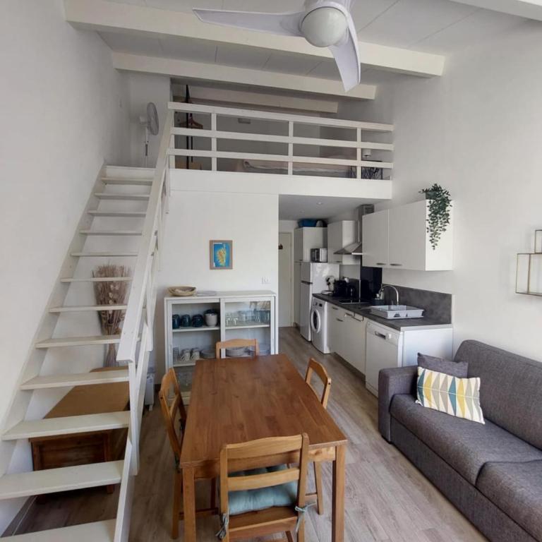 Appartement lumineux a CALVI - Appartement 2 Chambres - 1