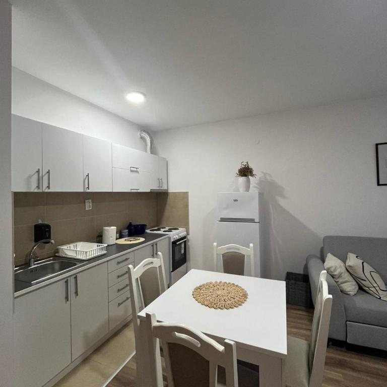 Lili - Apartman sa 1 Spavaćom Sobom - 5