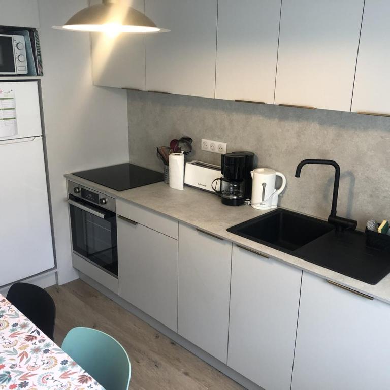 Appartement T3 58 m2, Le République, centre-ville, climatisé, balcon - Apartment mit 2 Schlafzimmern und Balkon - 6