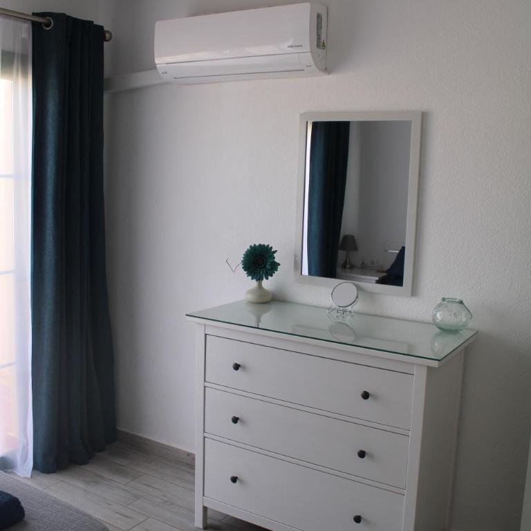 OliMar Dúplex Castillo Mar - One-Bedroom Apartment - 28