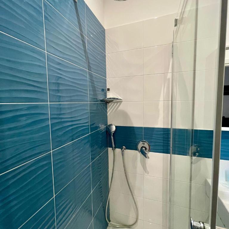 Arthea Guest House - Camera Tripla Deluxe - 10