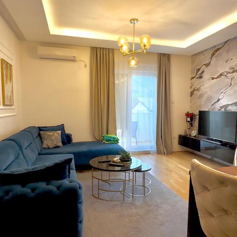 Prestige - Three-Bedroom Apartment - 2