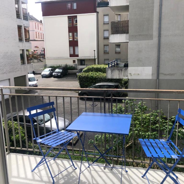 Appartement T3 58 m2, Le République, centre-ville, climatisé, balcon - Apartment mit 2 Schlafzimmern und Balkon - 1