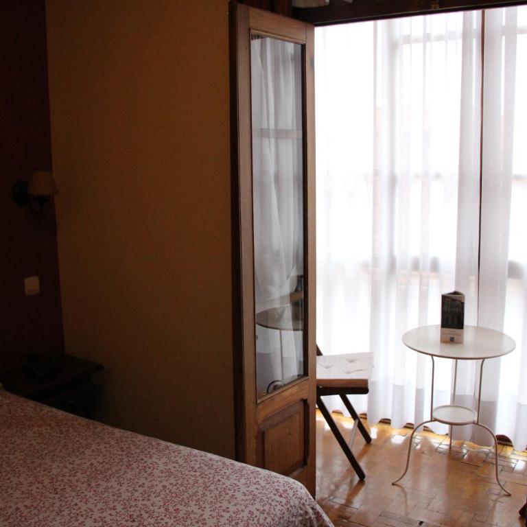 Hotel Puerto de Llanes - Double or Twin Room - 1