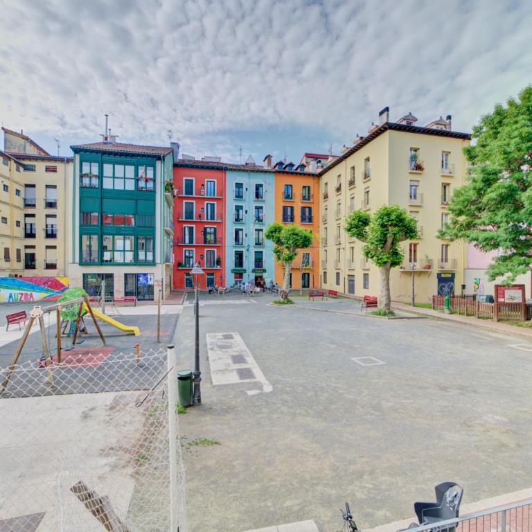 Santa Ana Plaza by Clabao - Two-Bedroom Apartment with View - 31