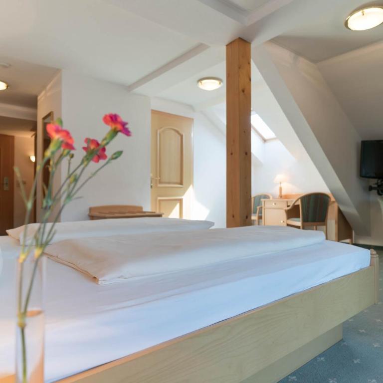 Hotel Pehab - Rooftop-Spa - Doppelzimmer mit eigenem Bad - 1