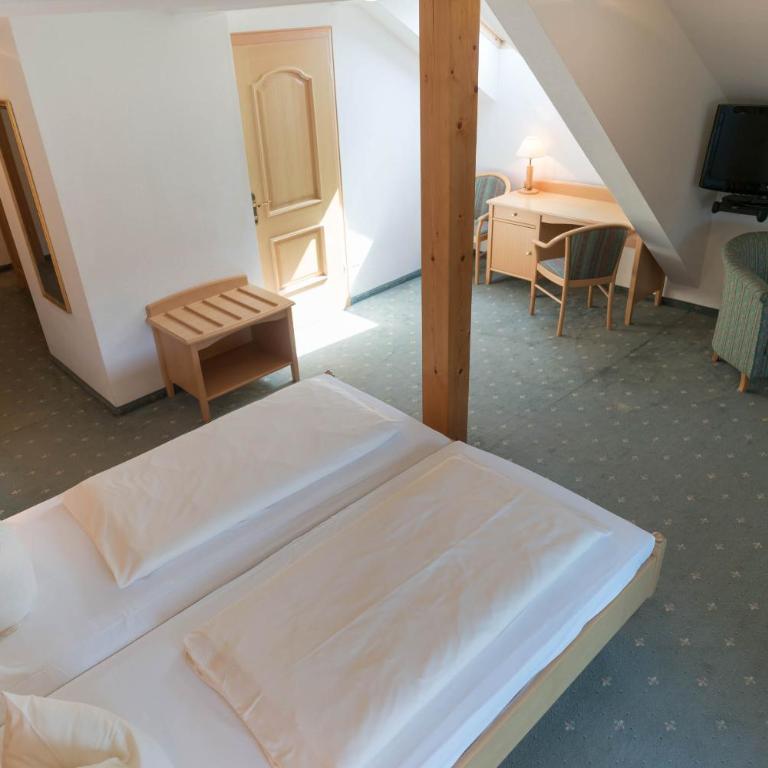 Hotel Pehab - Rooftop-Spa - Doppelzimmer mit eigenem Bad - 2