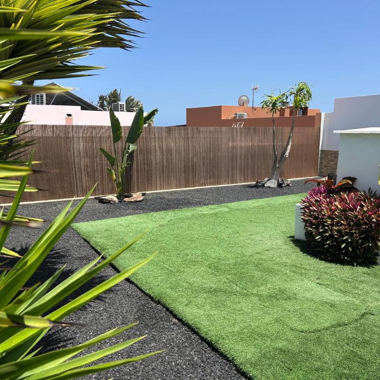 Villa Dinateli, Salinas Golf - Three-Bedroom Villa - 10