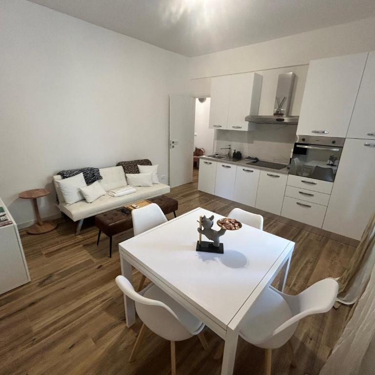 Pop House - Appartamento con 2 Camere da Letto - 3