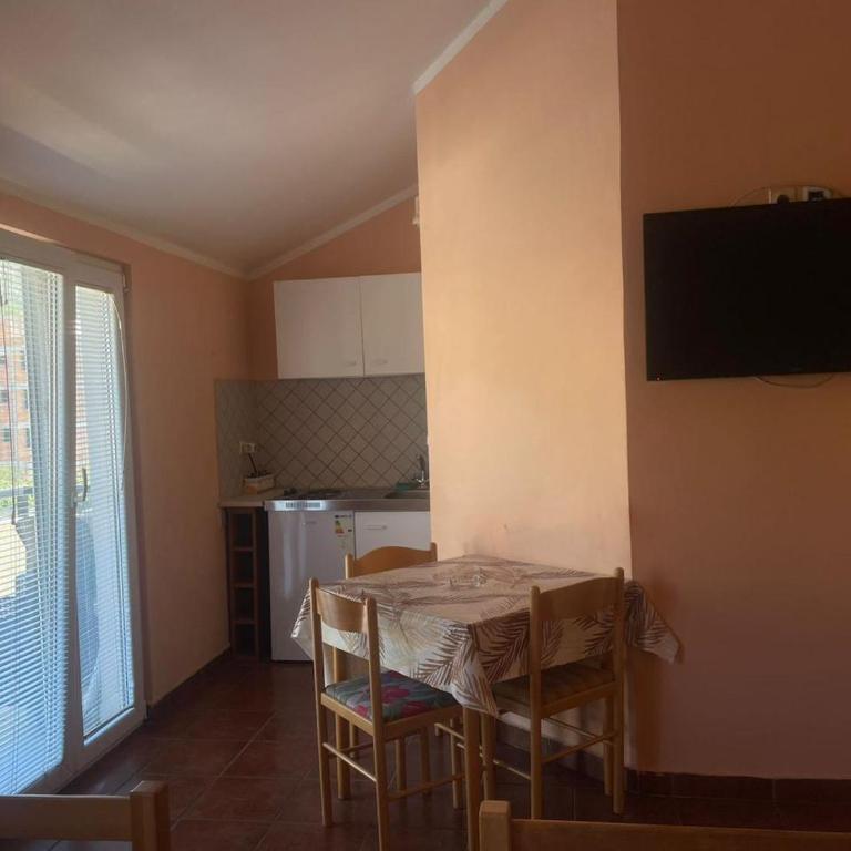 Apartmani Samardžić - Studio sa Balkonom - 7