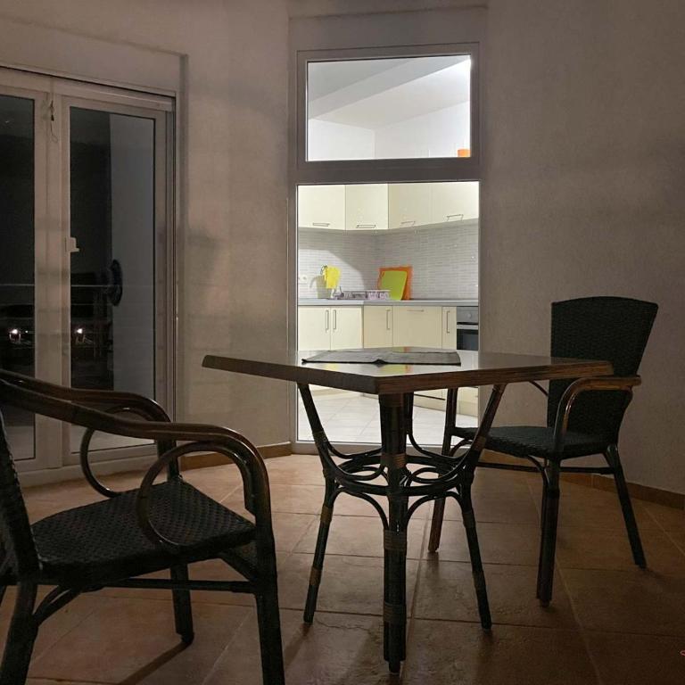 Dubrava Sea View Apartments - Two-Bedroom Apartment with Terrace and Sea View - 3
