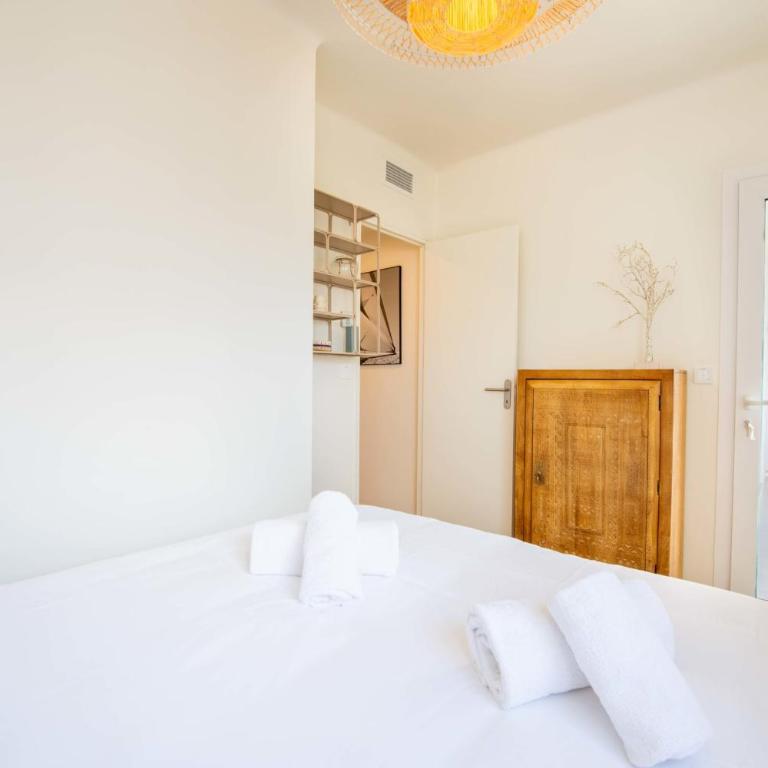 2-Br Apartment with Terrace & Sea View Palm Beach Cannes - Appartement - 20