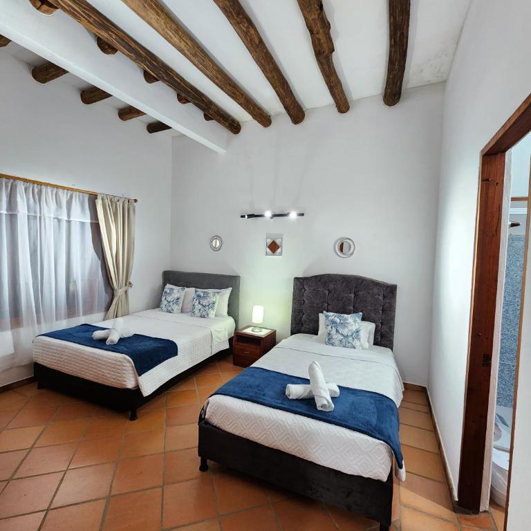 Apartamento de la Villa II - Three-Bedroom Apartment - 6