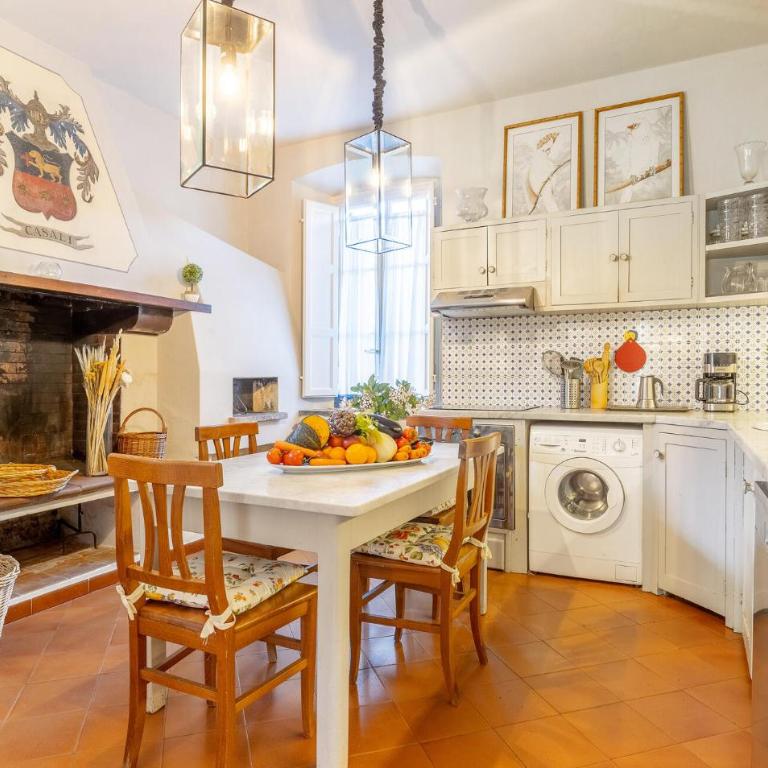Awesome Home In Capannori With Wifi - Casa Vacanze con 7 Camere da Letto - 5