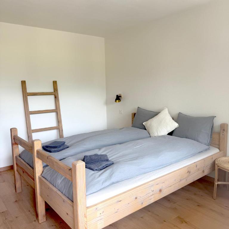 Gorgeous Modern Mountain View Flat in Täsch with free parking - Apartment mit 2 Schlafzimmern und Bergblick - 33