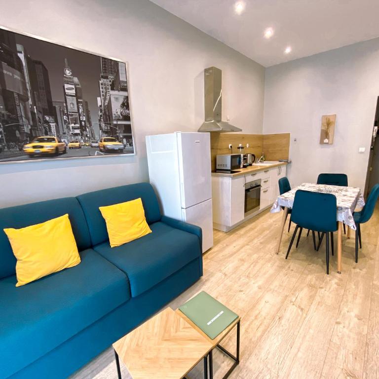Confort & clim Logement 4 pers proche gare, centre et Polygone - Appartement 1 Chambre - 2