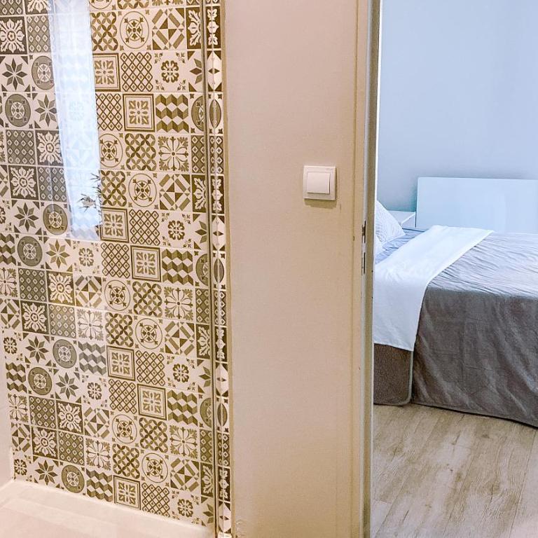 Confort & clim Logement 4 pers proche gare, centre et Polygone - Appartement 1 Chambre - 12