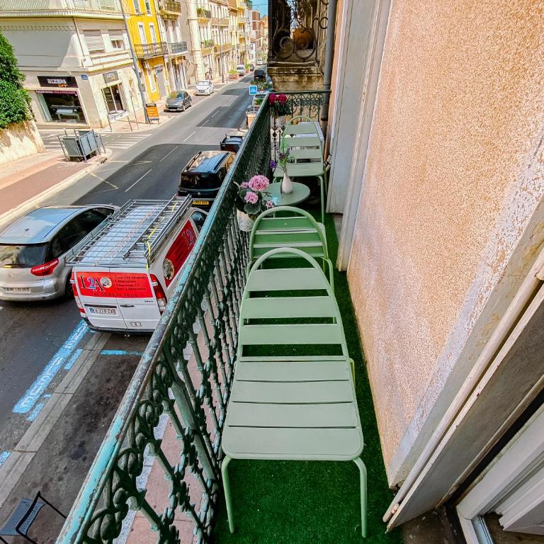 Confort & clim Logement 4 pers proche gare, centre et Polygone - Appartement 1 Chambre - 32