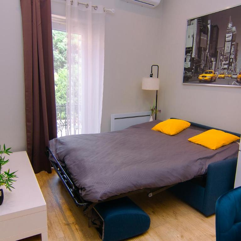Confort & clim Logement 4 pers proche gare, centre et Polygone - Appartement 1 Chambre - 30