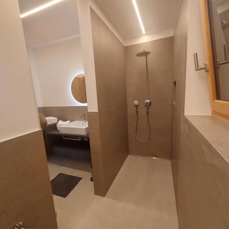 Apartments Rosa - Apartment mit 2 Schlafzimmern - 1