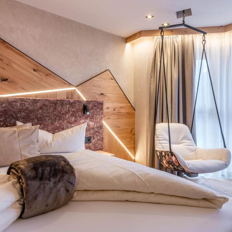 Hotel Rose - Deluxe Doppelzimmer mit Zustellbett - 10