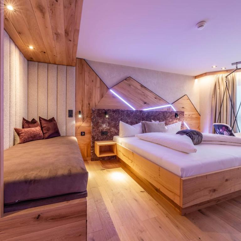 Hotel Rose - Deluxe Doppelzimmer mit Zustellbett - 12