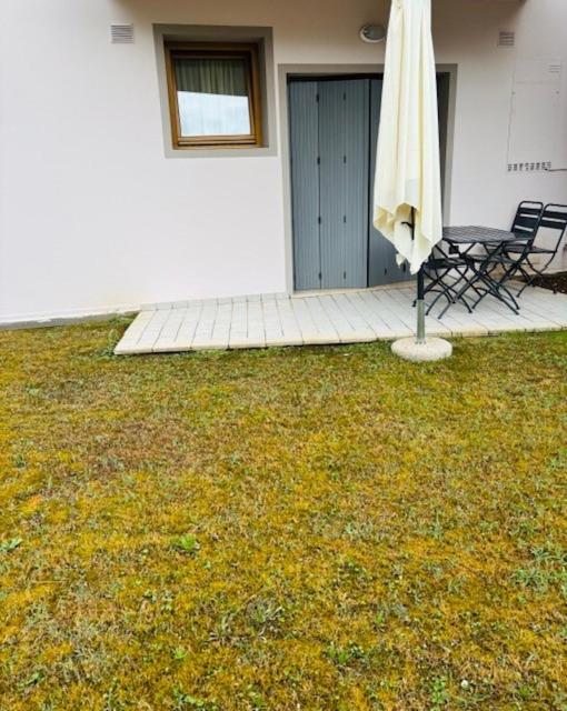 Sirmione Rosselli Apartments - Deluxe One-Bedroom Apartment with Garden View - 10