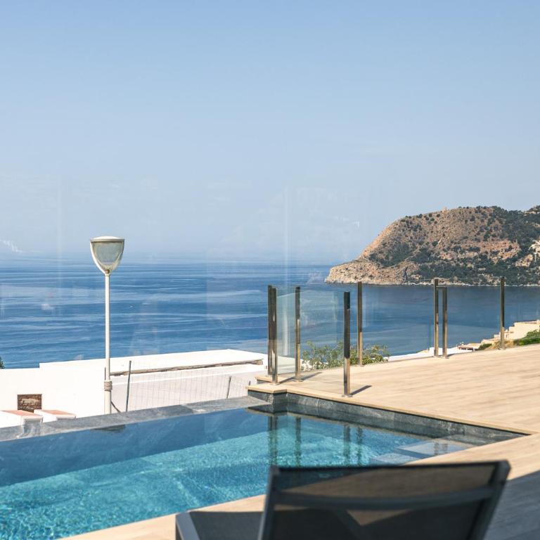 Exquisite Luxury Villa - Villa with Sea View - 2