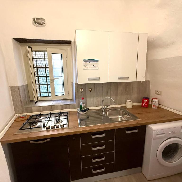 Al Castello - UN LETTO IDEALE - Appartamento Monolocale con 1 Letto Matrimoniale - 3