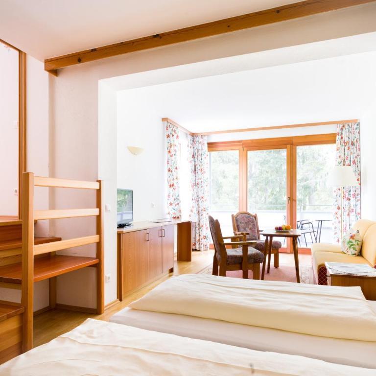 Waldpension Putz - Suite mit 2 Schlafzimmern - 1